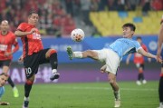 星亿娱乐娱乐游戏-中超揭幕战 成都蓉城主场5-1大胜深圳新鹏城